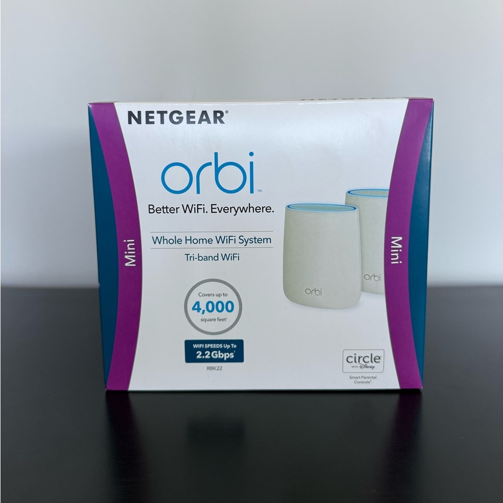 Netgear | Orbi Tri-band Mesh WiFi System, 2.2Gbps, Router + 1 Satellite